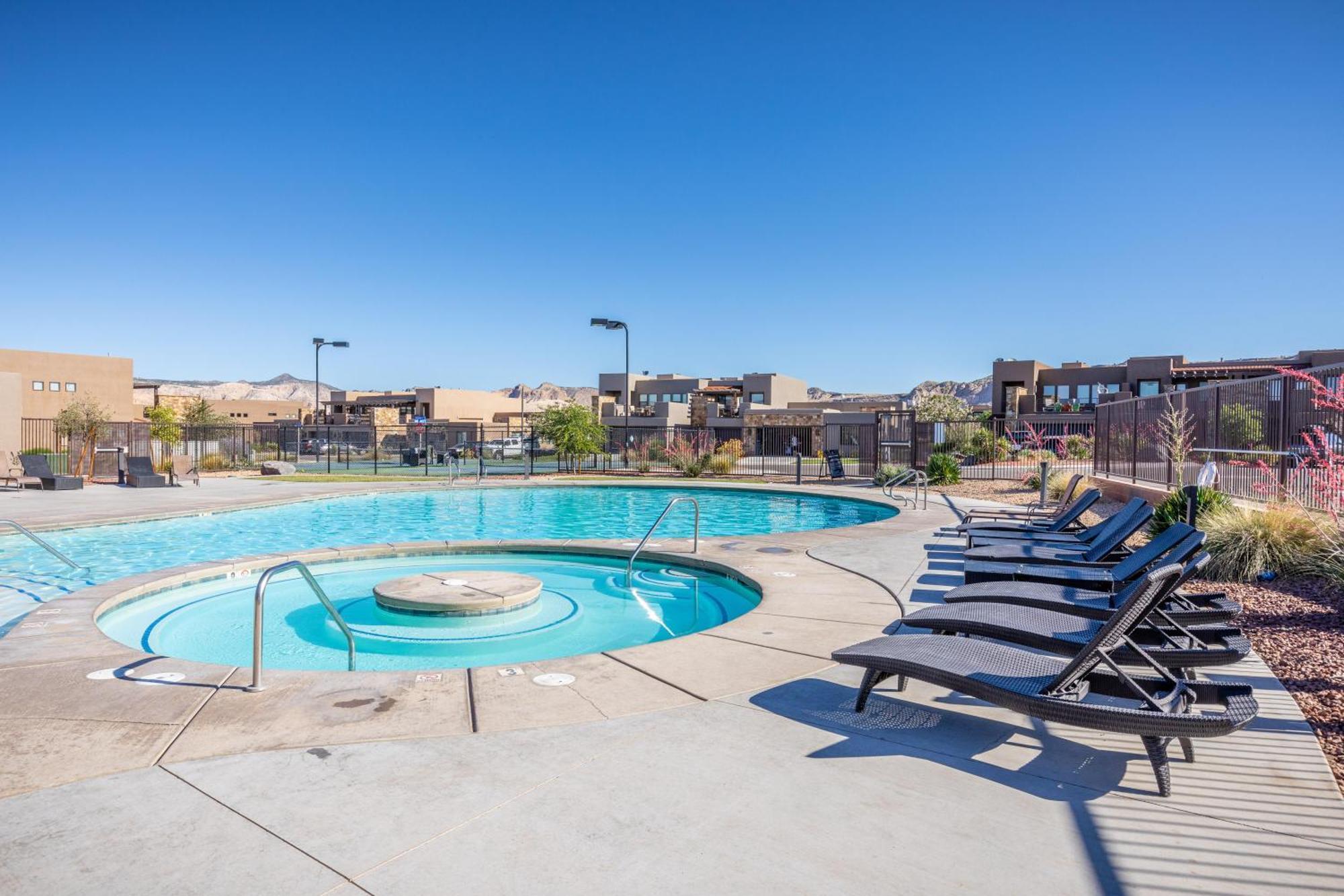 Stargazer With Private Hot Tub Villa St. George Exterior photo