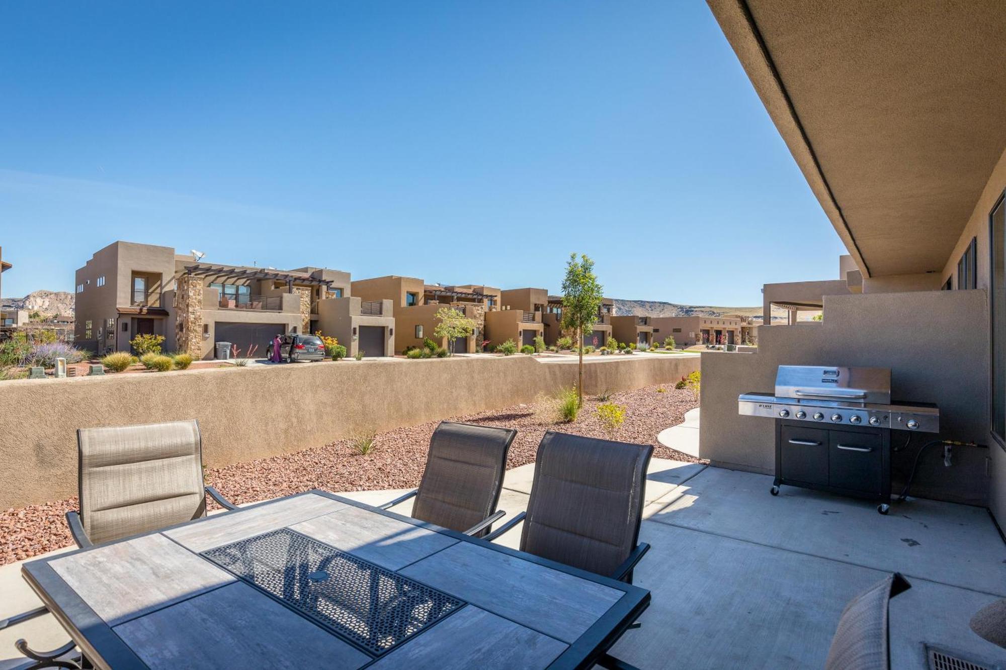 Stargazer With Private Hot Tub Villa St. George Exterior photo